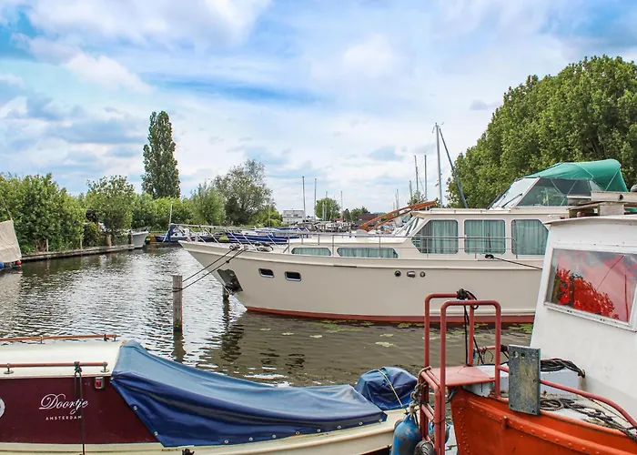 营地 Nr 2 Woubrugge